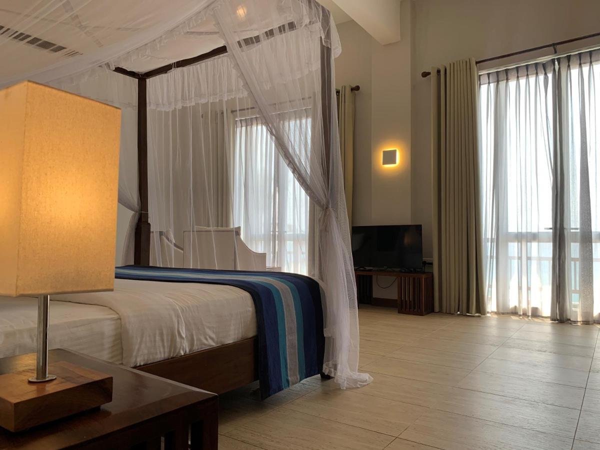 Hotel Refresh Blue Hikkaduwa Dış mekan fotoğraf