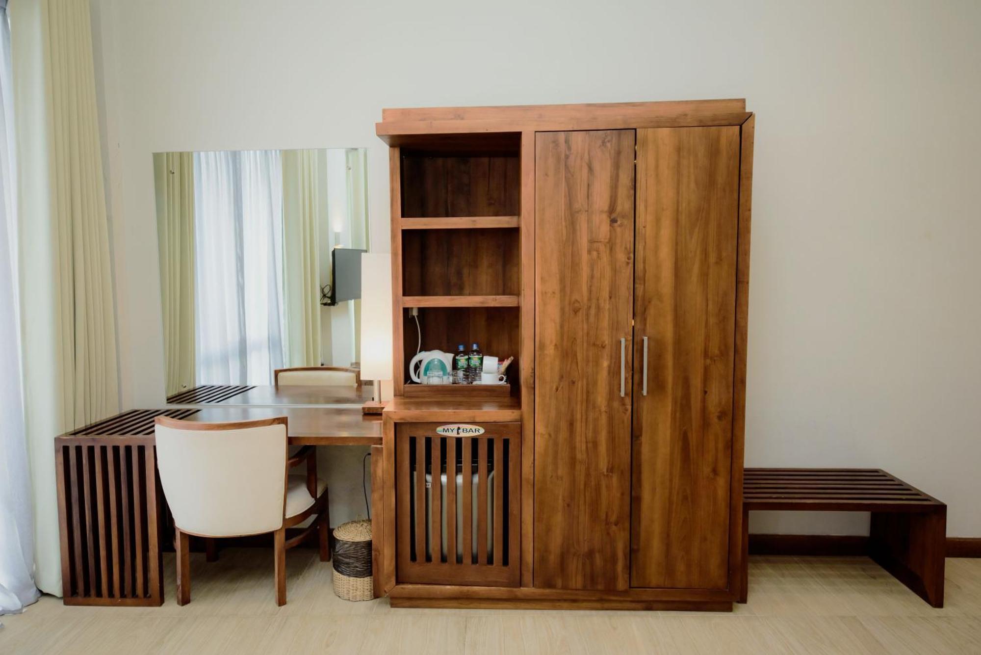 Hotel Refresh Blue Hikkaduwa Dış mekan fotoğraf
