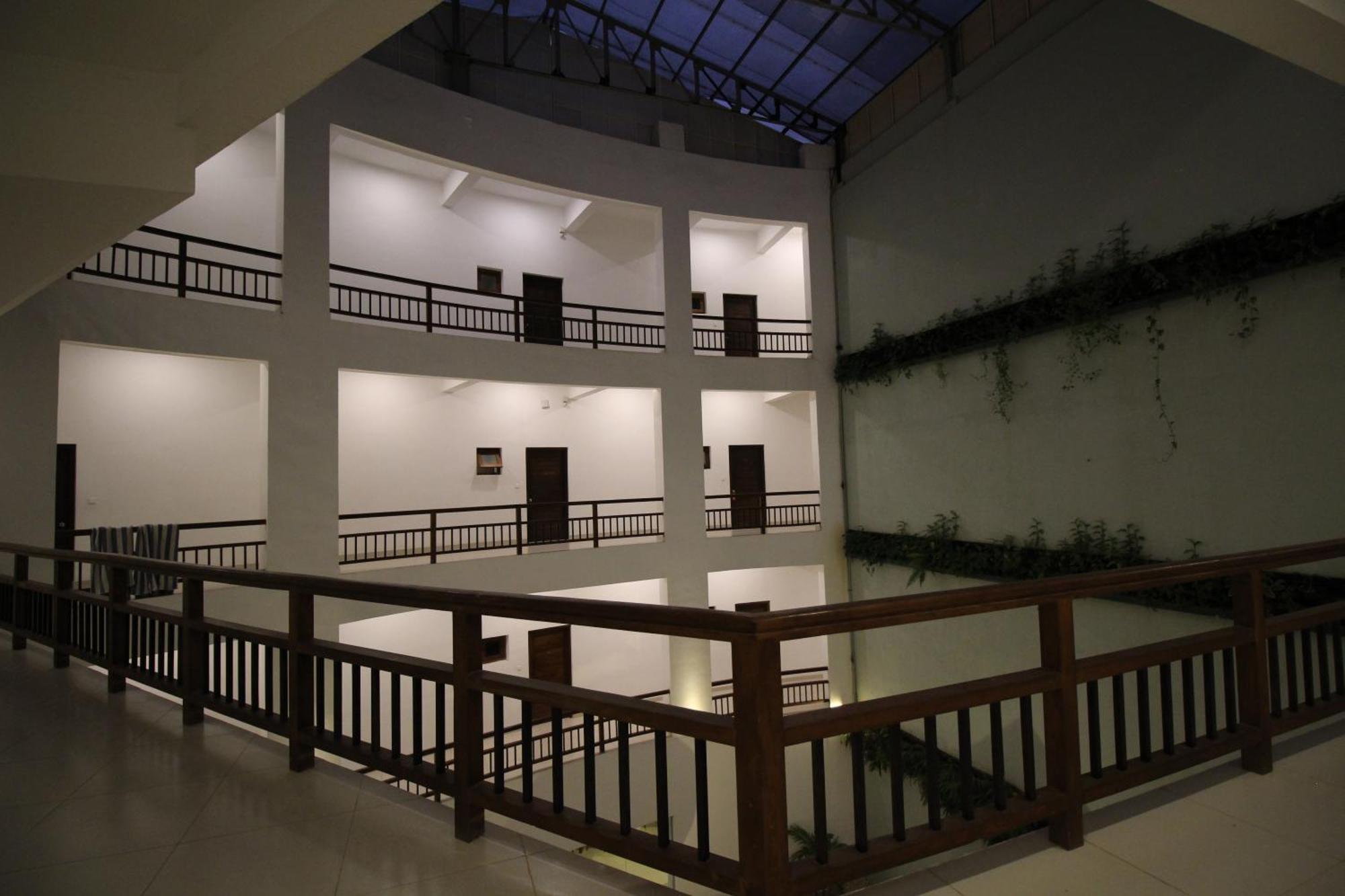 Hotel Refresh Blue Hikkaduwa Dış mekan fotoğraf