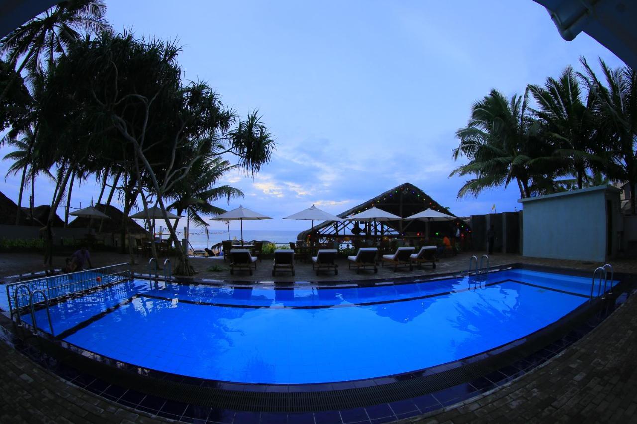 Hotel Refresh Blue Hikkaduwa Dış mekan fotoğraf